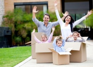 Moving Advice You Should NOT Take From People in Stock Photos image 1