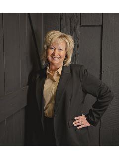 Bev Lawyer from CENTURY 21 Classic Realty