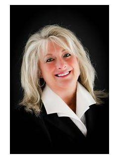 Connie Hunt from CENTURY 21 Advantage Realty