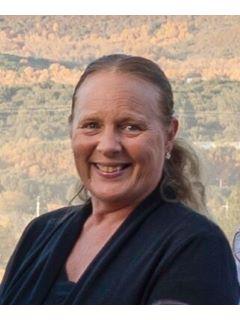 Julie Landrum profile photo