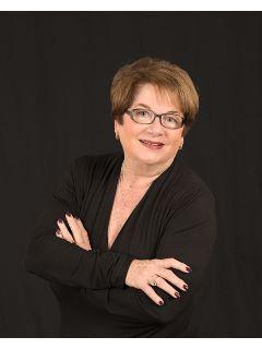 Linda Hall of The Linda Hall Team from CENTURY 21 First Choice