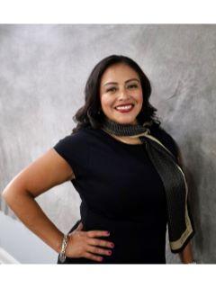Carmen Gonzalez from CENTURY 21 NuVision Real Estate