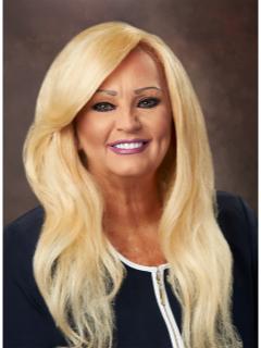 Tammy Hoogstad of The Metro Group from CENTURY 21 New Millennium