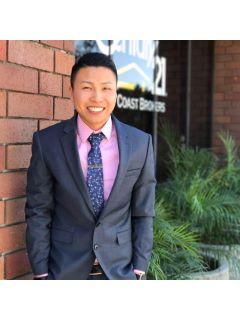 Anthony Tran from CENTURY 21 Real Estate Alliance