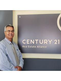 Hanna Ibrahim of The Vision Team from CENTURY 21 Real Estate Alliance