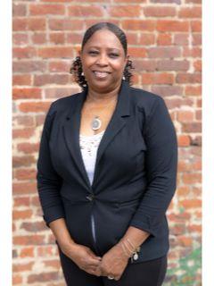 Veronica Barksdale from CENTURY 21 Colonial Realty