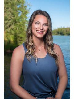 Tiffany Clyde of TK Real Estate Photo