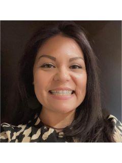 Cecilia Flores from CENTURY 21 Select Real Estate, Inc.