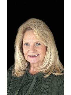 Darlene Combs from CENTURY 21 Combs & Associates Real Estate