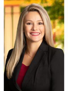 Chelsea Clarke of Quann Real Estate Group from CENTURY 21 Redwood Realty
