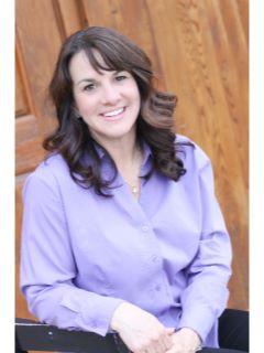 Beth Hanthorn of Beth and Amy Homes profile photo