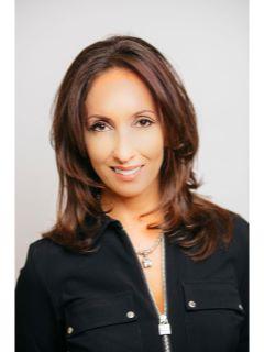 Angela Kaufman profile photo
