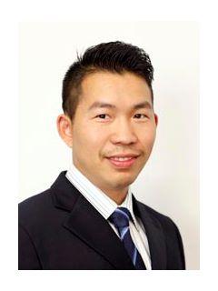 Michael Zhen of Elite Team from CENTURY 21 Real Estate Alliance
