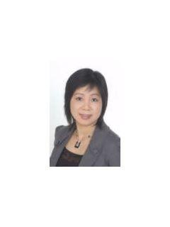 Christine Zheng of Elite Team from CENTURY 21 Real Estate Alliance