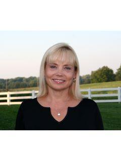 Susie Skaggs from CENTURY 21 Smith Realty Group