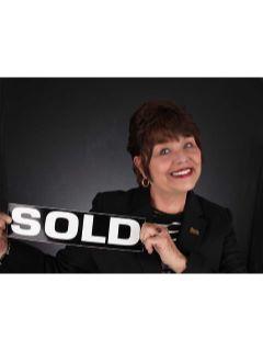 Alyce Smith from CENTURY 21 Town & Country