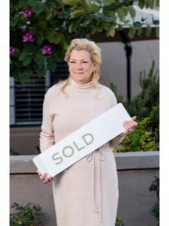 Pamm Seago-Peterlin from CENTURY 21 Seago