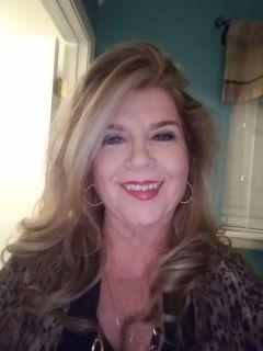 Elizabeth Bedford from CENTURY 21 Preferred Properties