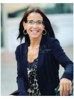 Lia Miele profile photo