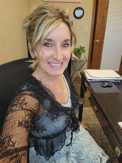 Gretchen Clements profile photo