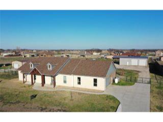 Property in Sanger, TX thumbnail 1