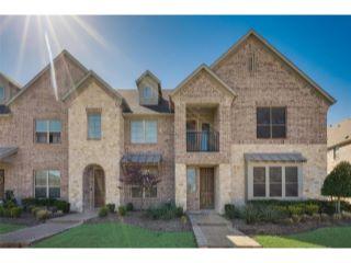 Property in Arlington, TX thumbnail 2