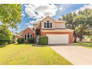 Property in Euless, TX thumbnail 6