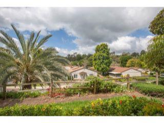 Property in Laguna Woods, CA thumbnail 6