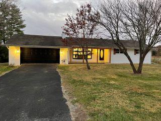 Property in Vienna, IL 62995 thumbnail 0