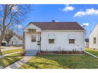 Property in Burlington, IA thumbnail 6