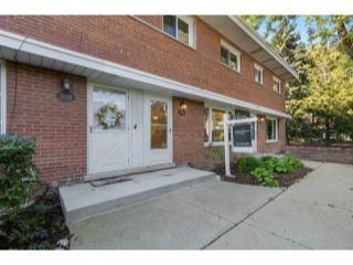 Property in Mount Prospect, IL thumbnail 6