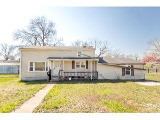 Property in Moberly, MO thumbnail 4