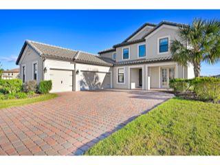 Property in Kissimmee, FL 34746 thumbnail 2