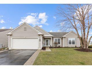 Property in Huntley, IL thumbnail 3