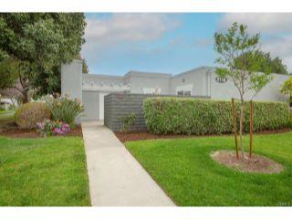 Property in Laguna Woods, CA thumbnail 4