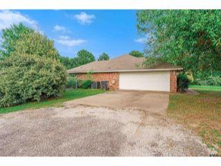 Property in Mineola, TX thumbnail 2