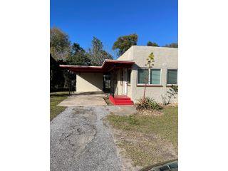 Property in Eustis, FL 32726 thumbnail 0
