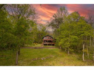 Property in Altamont, TN 37301 thumbnail 0