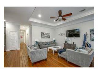 Property in New Orleans, LA 70122 thumbnail 2