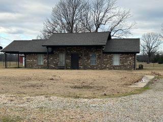 Property in Clarksville, TX thumbnail 6