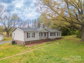 Property in Conover, NC thumbnail 2