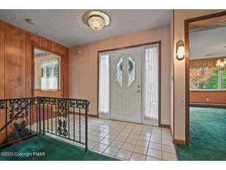 Property in Stroudsburg, PA 18360 thumbnail 2