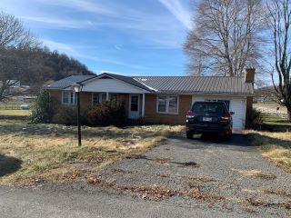 Property in North Tazewell, VA thumbnail 3