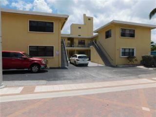Property in Hollywood, FL thumbnail 4