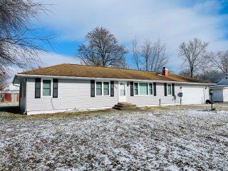 Property in Shumway, IL thumbnail 2