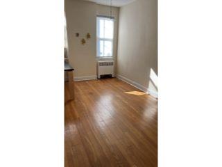 Property in Yonkers, NY 10710 thumbnail 2