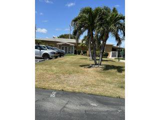 Property in Boynton Beach, FL 33435 thumbnail 2