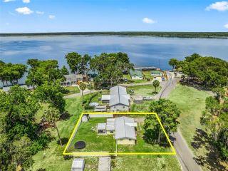 Property in Lake Panasoffkee, FL 33538 thumbnail 2