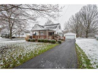 Property in Youngstown, OH thumbnail 1