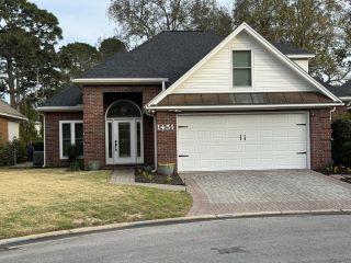 Property in Niceville, FL thumbnail 1